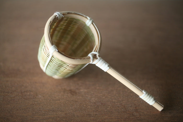 Kiya Bamboo Tea Strainer